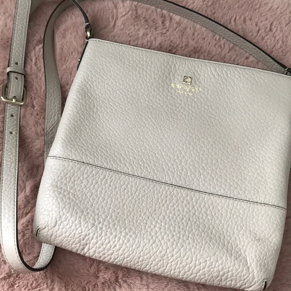 Kate Spade purse - Picture 3 of 6